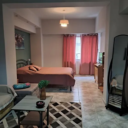 Happy Traveller Appartement Volos Buitenkant foto