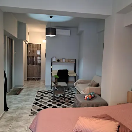 Happy Traveller Appartement Volos Buitenkant foto